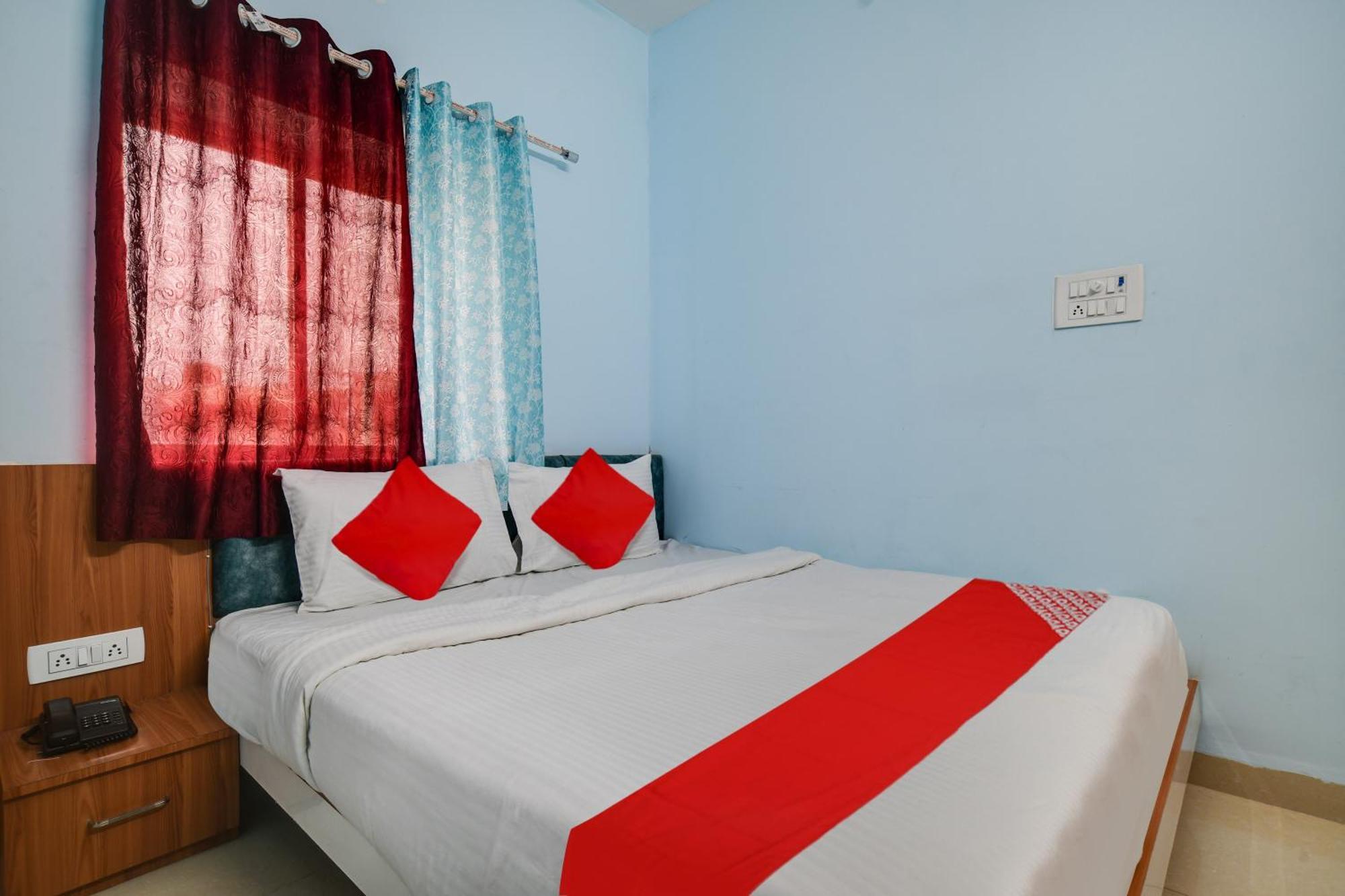 Oyo Hotel Inspira Residency Indore Bagian luar foto